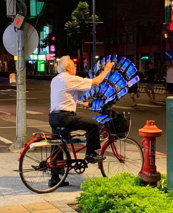 Grandpa’s Multi-Phone Madness