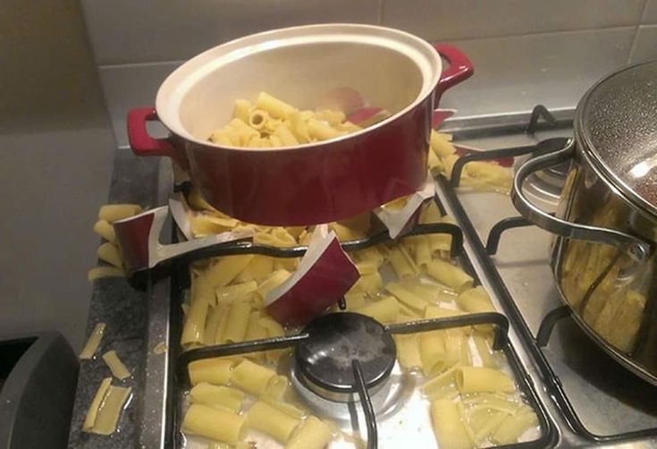 Pot Breaks While Cooking Pasta