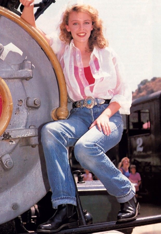 Kylie Minogue Rocking The Belt