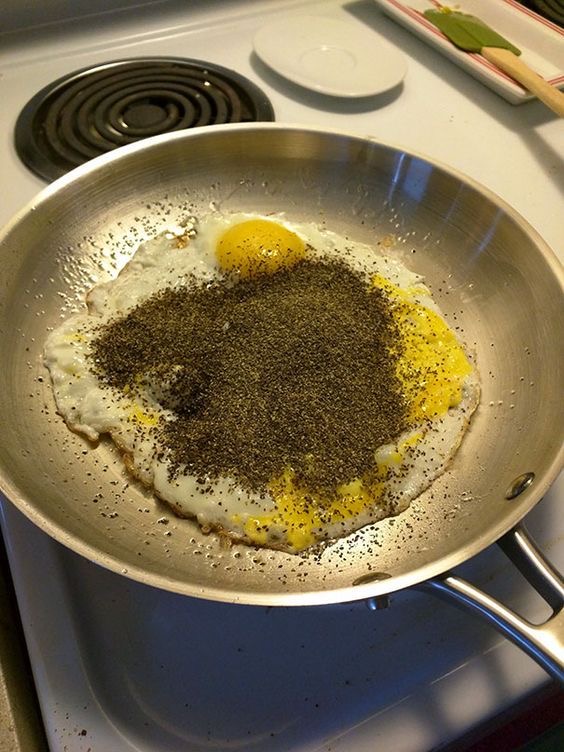 Pepper Explosion on Eggs