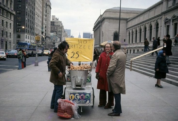 Pretzel Vendor, 25 Cents