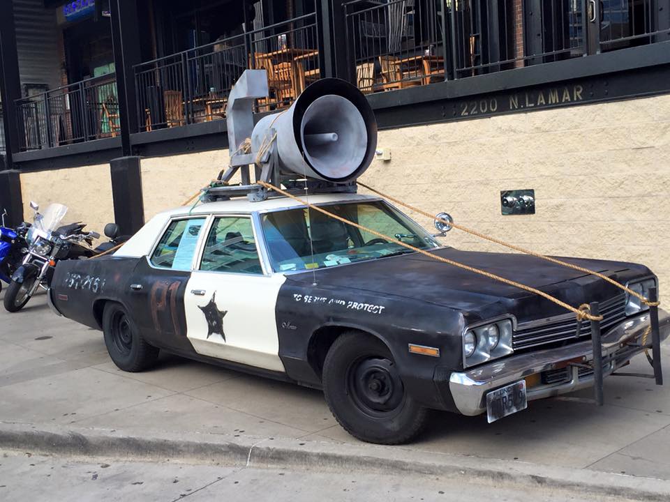 Dodge Monaco “Bluesmobile”