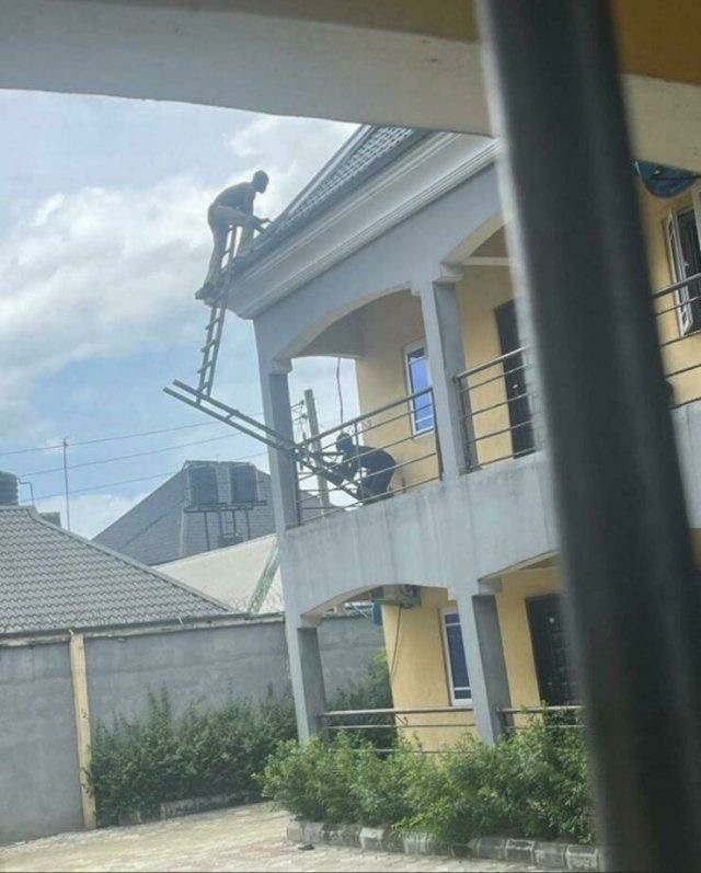 Balcony Ladder Stacking to Roof