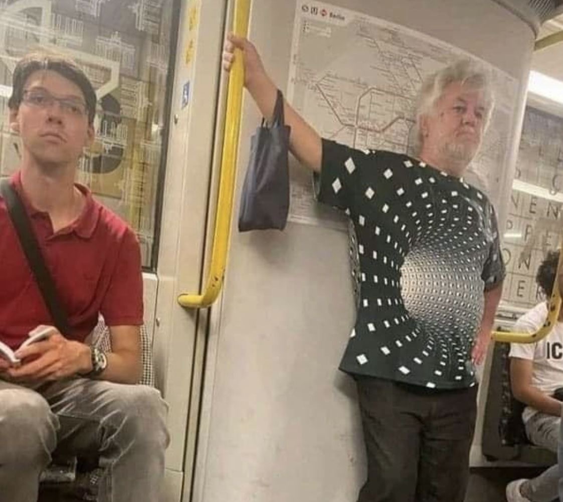 3D Shirt Illusion
