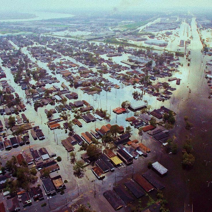 Hurricane Katrina (New Orleans, USA, 2005)
