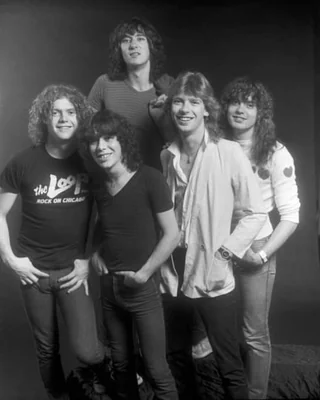 Early lineup picture