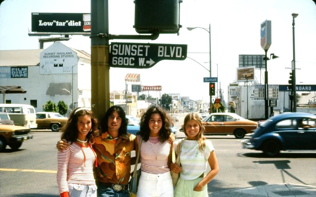 Golden hour, 1975