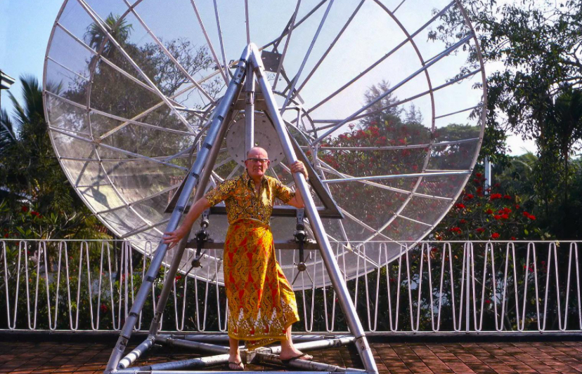 The Visionary Abroad