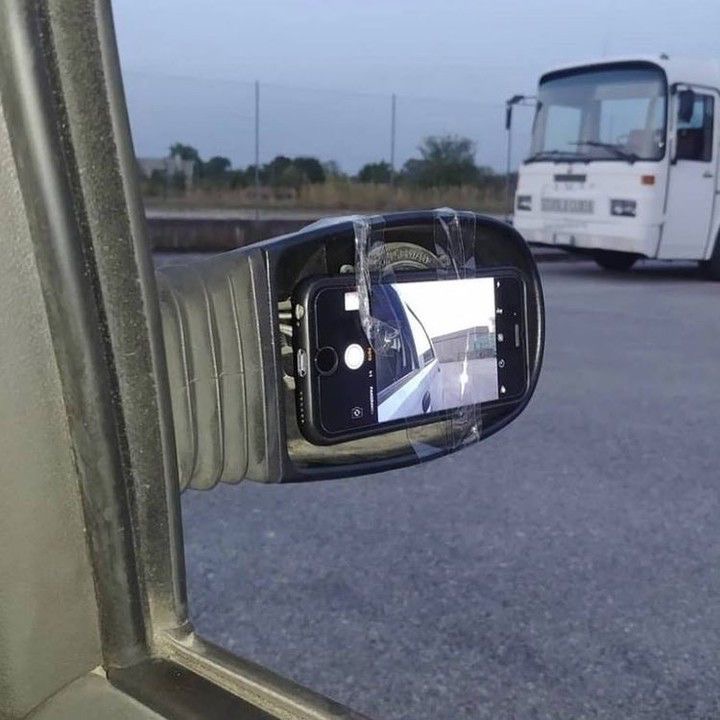 Broken Mirror Fixed with Old Phone