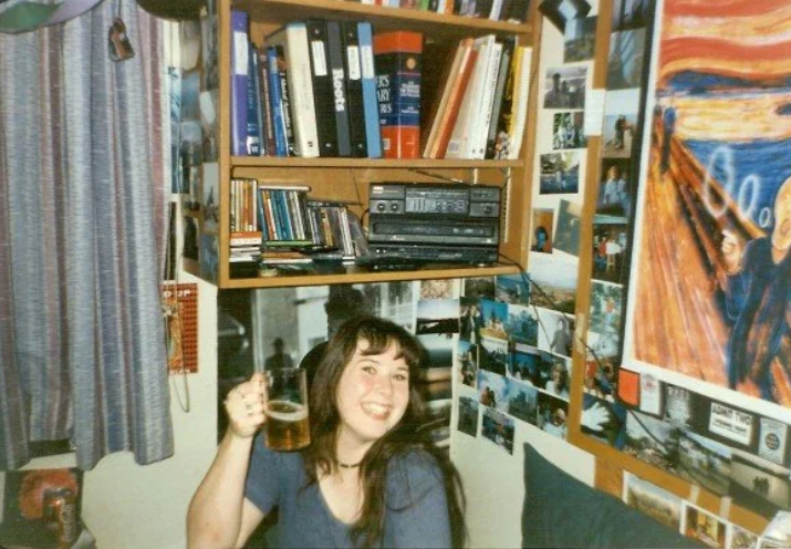 Peak ’94 Dorm Chaos