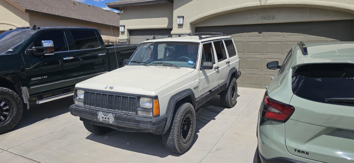 Jeep Cherokee XJ (1984–2001)