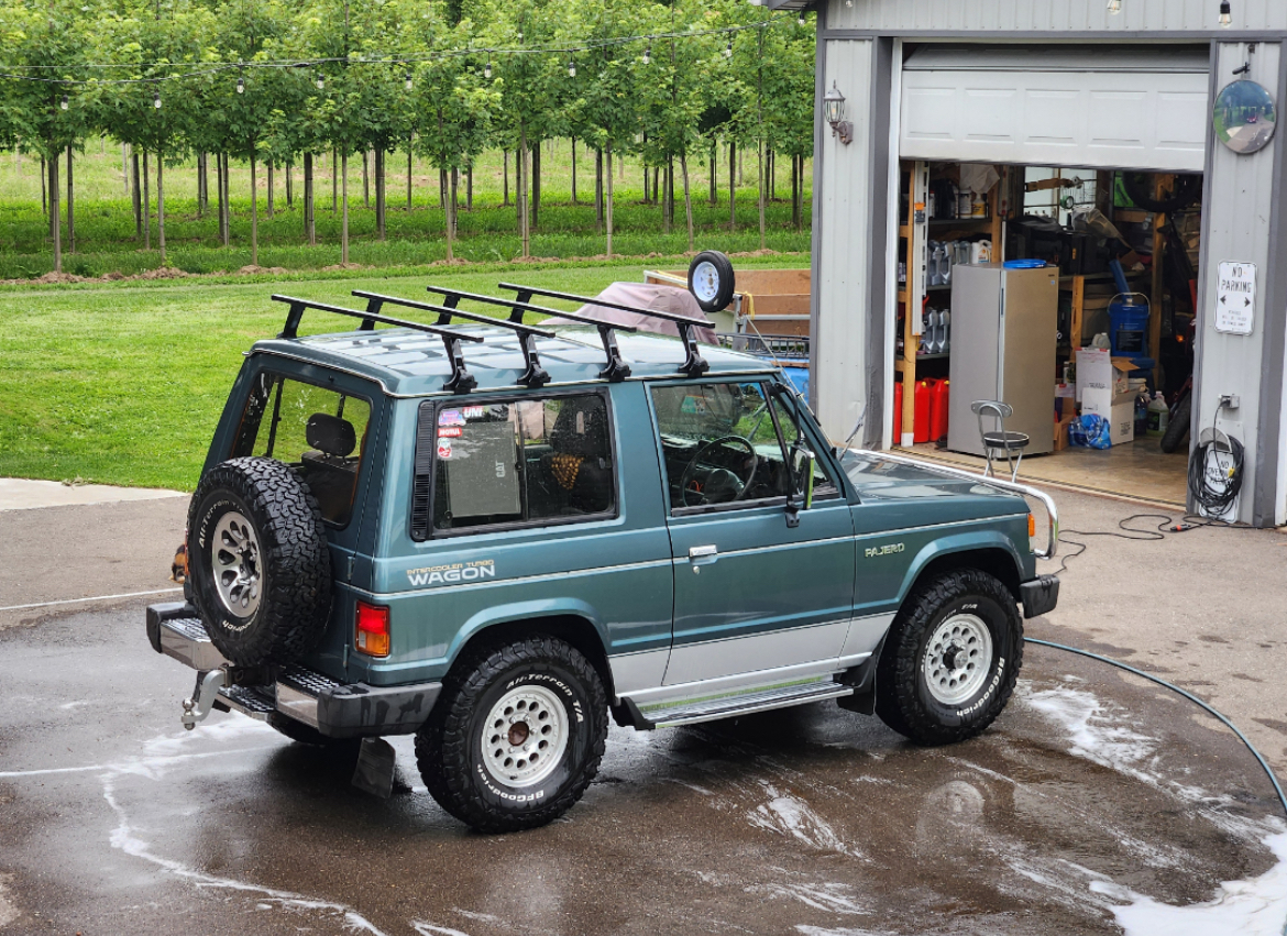 Mitsubishi Pajero / Montero (1st Gen) (1982–1991)