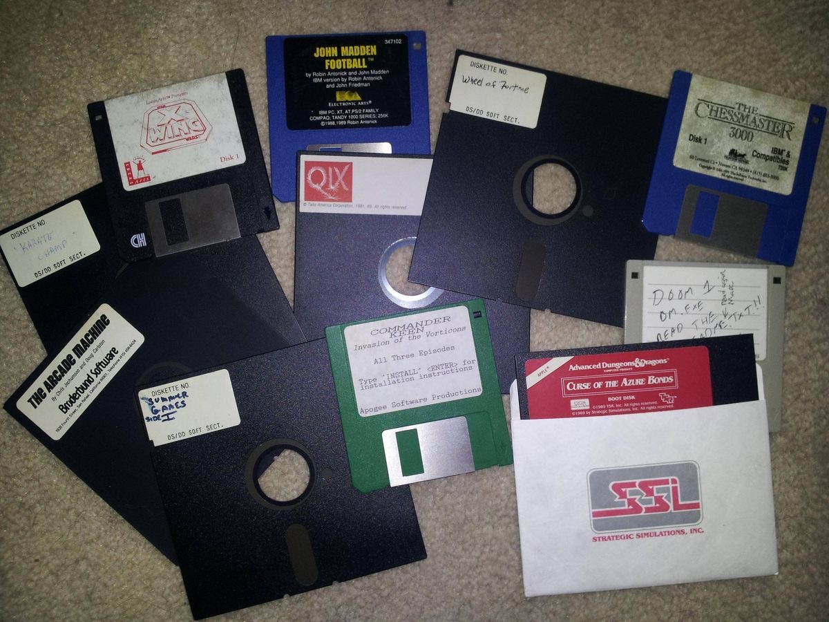 Floppy Disks (5.25” and 3.5”)