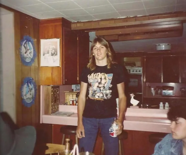 Dad, 80s Edition