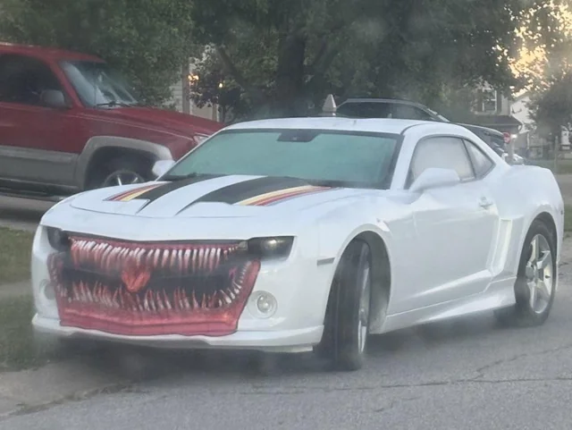 Teethy Camaro