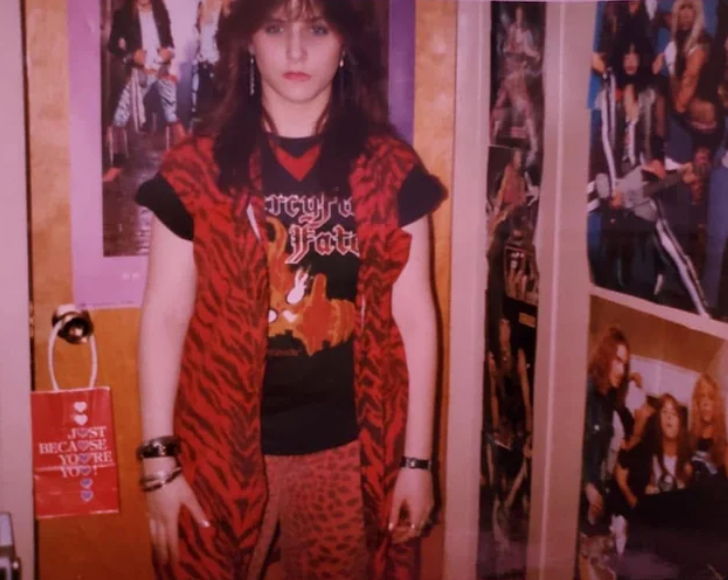 Mom, But Make It 80s