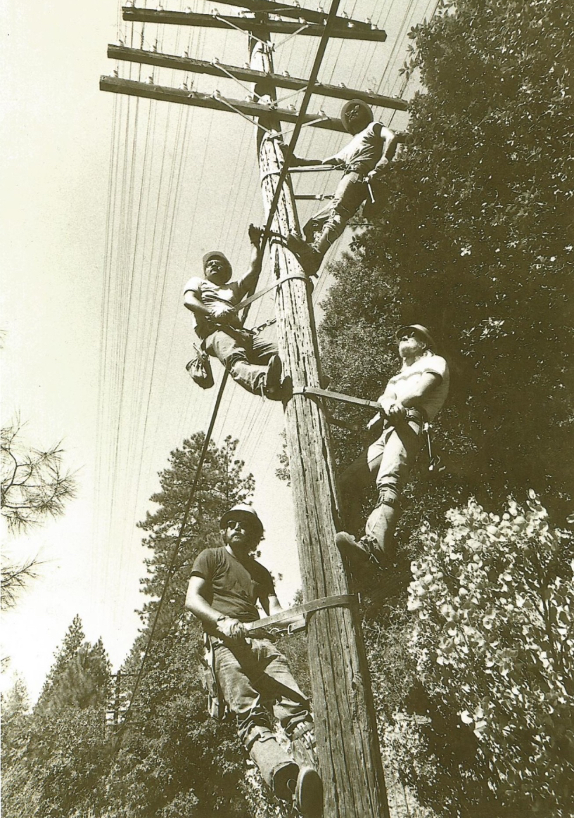 Climbing Poles, Connecting the Country