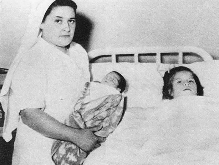 Youngest mother after birth, 1939