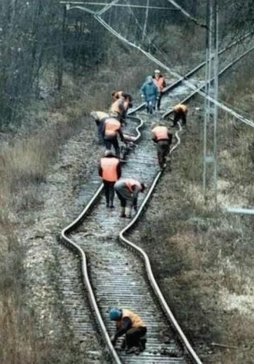 Bad Train Tracks 