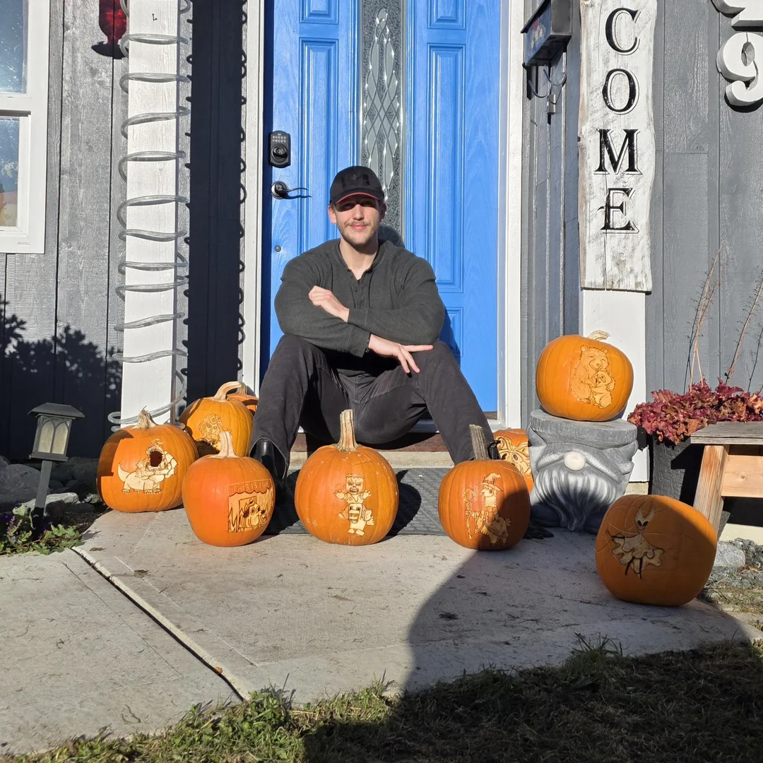 Pumpkin carving winner