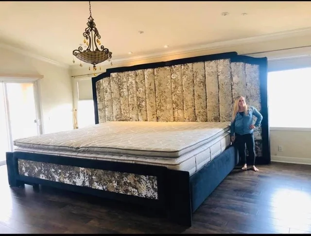 Giant bed