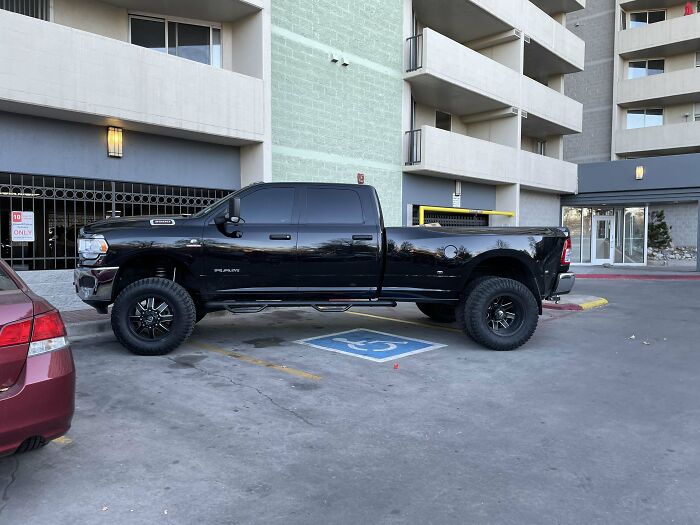Truck too big for a small brain