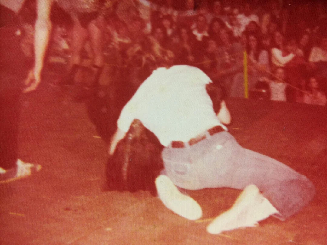 70s nights meets WWE