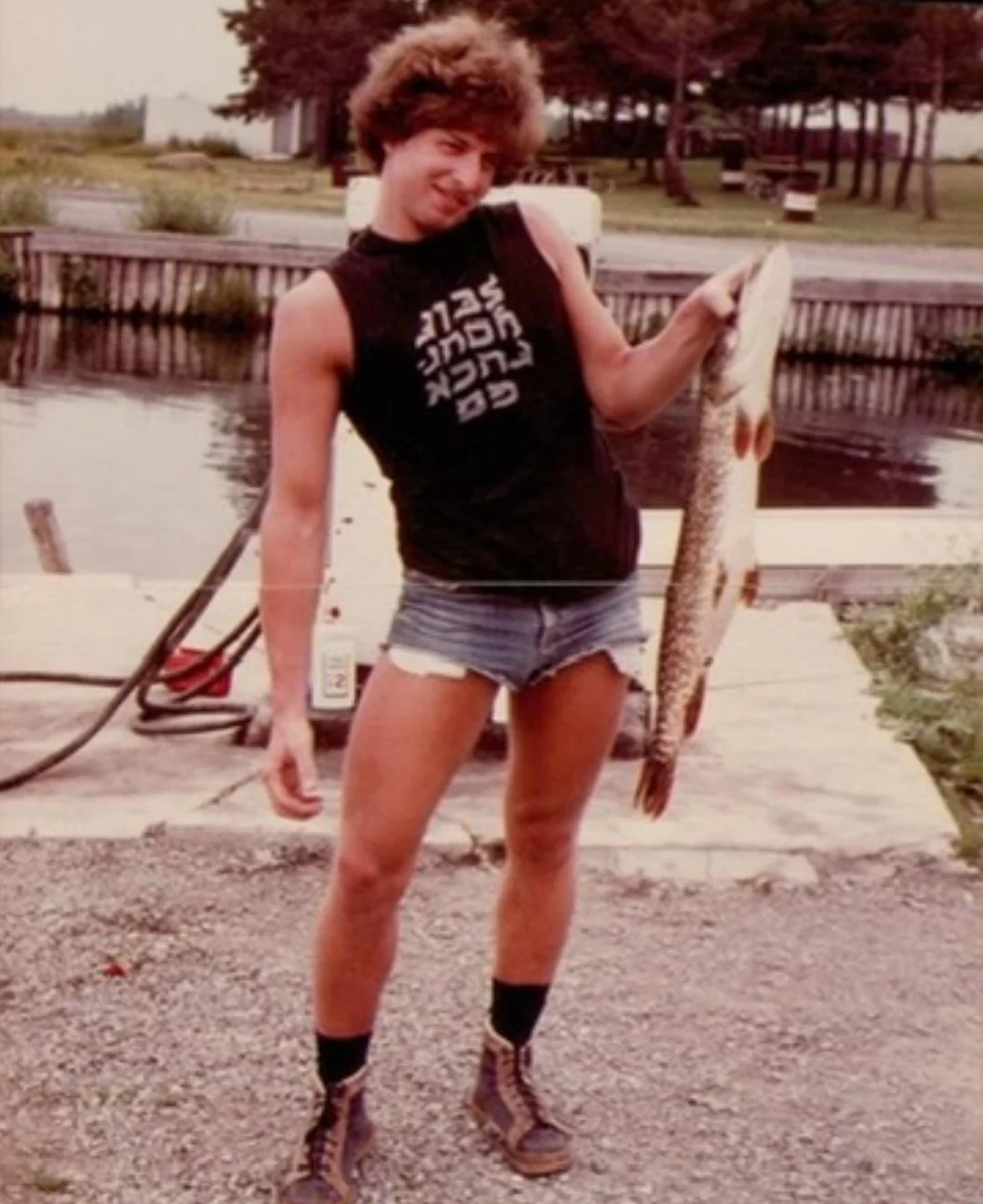 Fisherman in daisy dukes