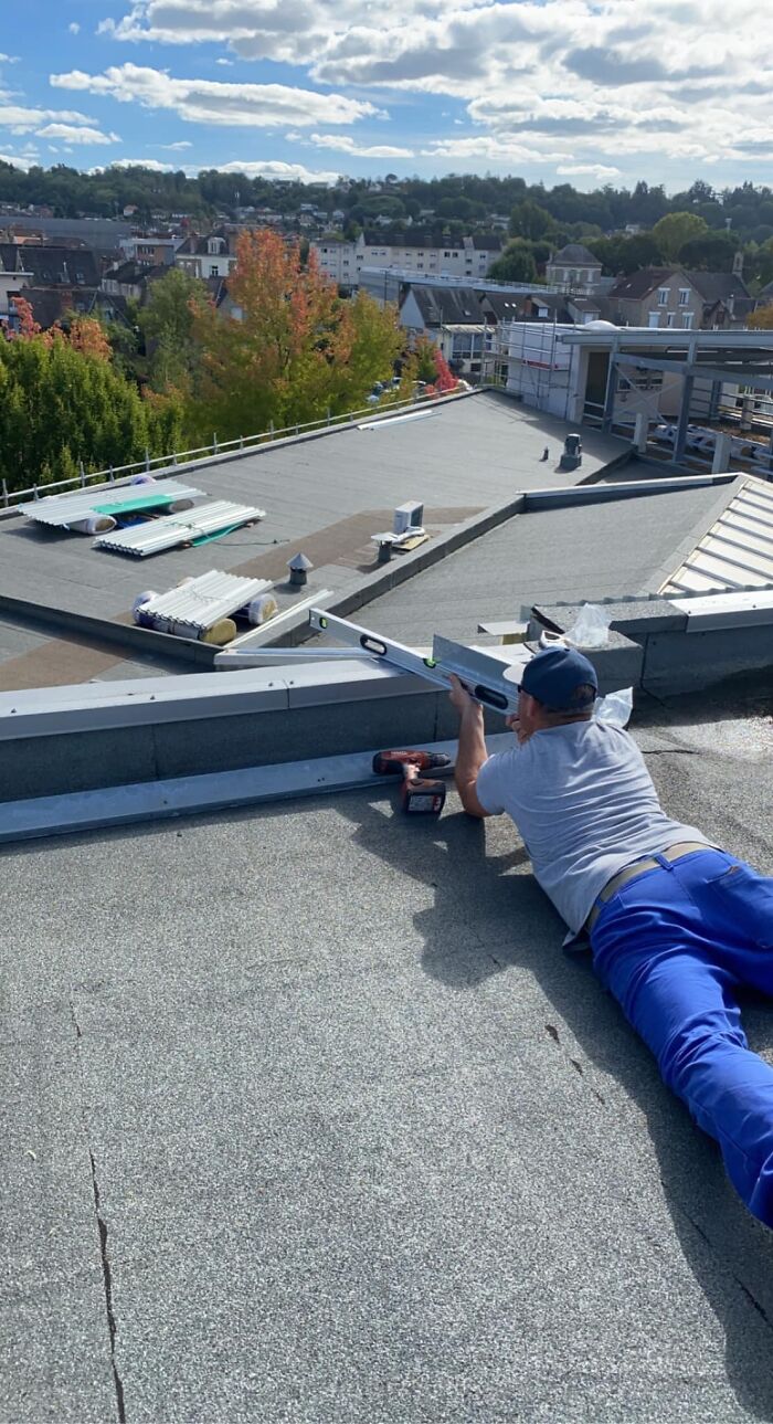 Sniper or roof-leveling?