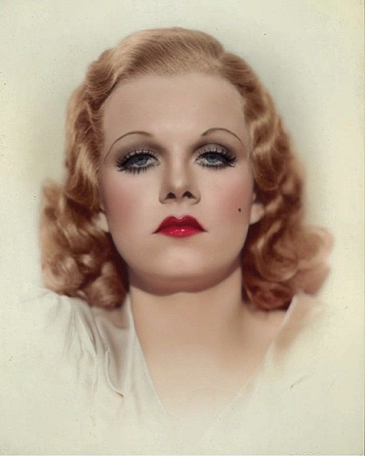 Thin Eyebrows and Too Much Blush