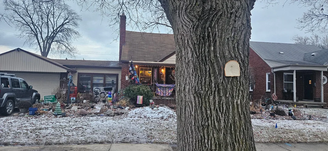 A neighborhood bread