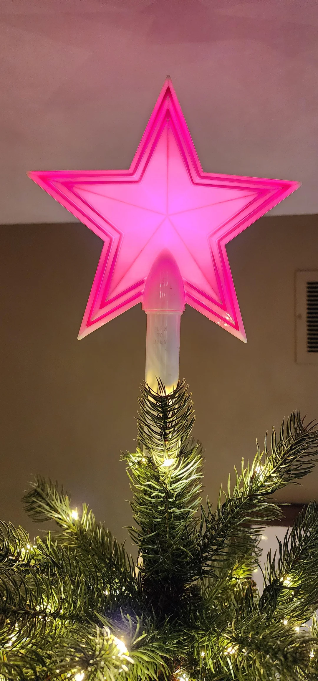 Retro tree toppers