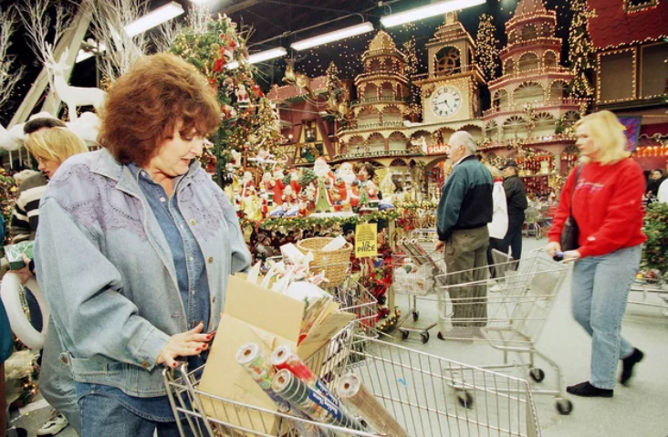 The Great 90s Gift Hunt Begins Here