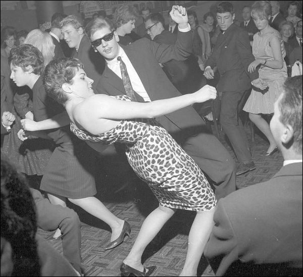 Dancers in their scene