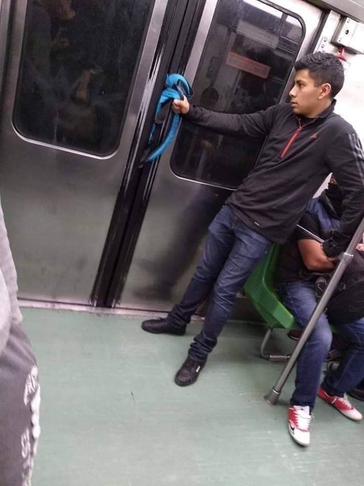 Subway Door Closes on Kid’s Backpack