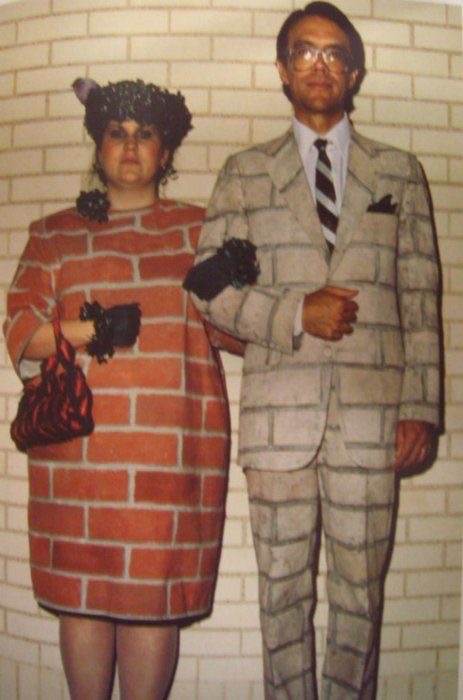 Wearing Brick-Pattern Outfits