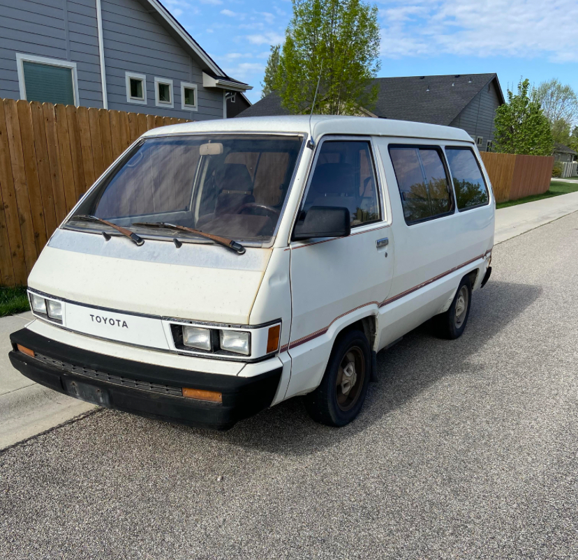 #11 Toyota Van