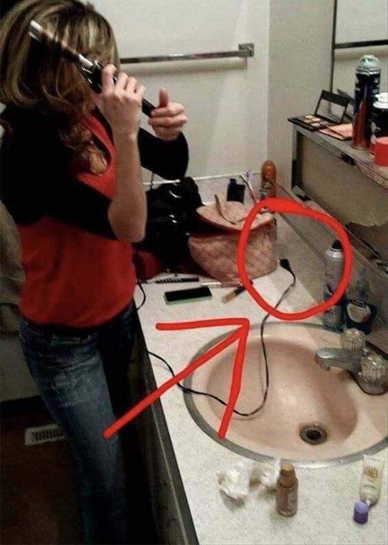 Girl Tries to Use a Hair Curler That Isn’t Plugged In