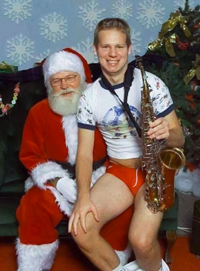 15 Santas Getting Themselves on the Naughty List