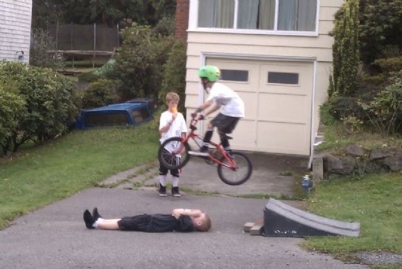 Friendship Powered by Pedals