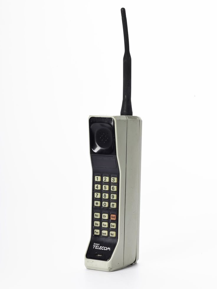 Motorola DynaTAC 8000X (The original “brick” phone)
