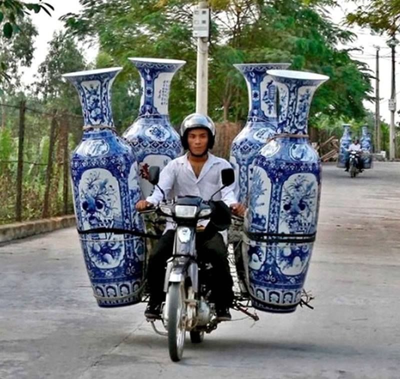 Porcelain on two wheels