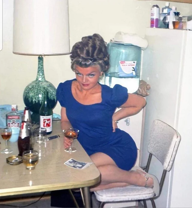 20 Photos Showing the 1960s Had a 'Wild Side’