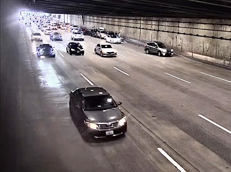 13 Times Self-Driving Cars Forgot How to Self-Drive | eBaum's World
