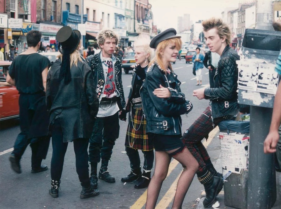 Punk Communities 15 Photos Straight From The Heart Of Punk Culture | eBaum's World