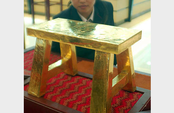 Stool: 110 lbs of solid gold stool ($1.3 million)