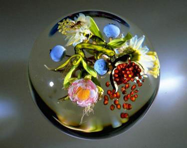 24 Insanely Beautiful Glass Paperweights By Paul Joseph Stankard