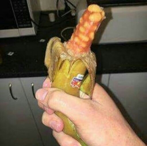 cursed banana that looks like frozen beans