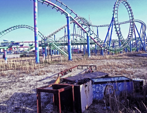 SIX FLAGS NEW ORLEANS 6 yrs after Katrina killed the park-1