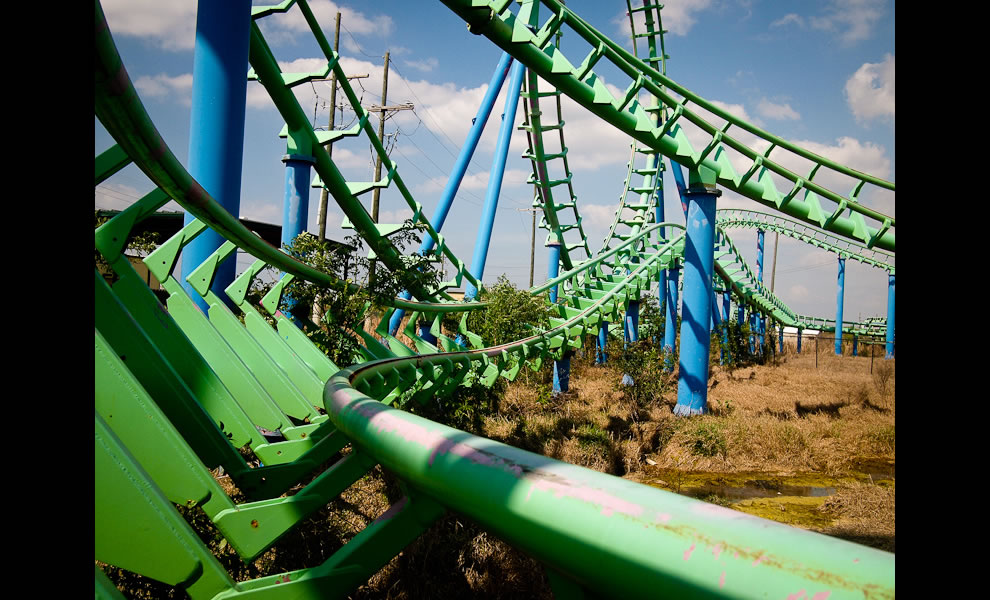 SIX FLAGS NEW ORLEANS 6 yrs after Katrina killed the park-2